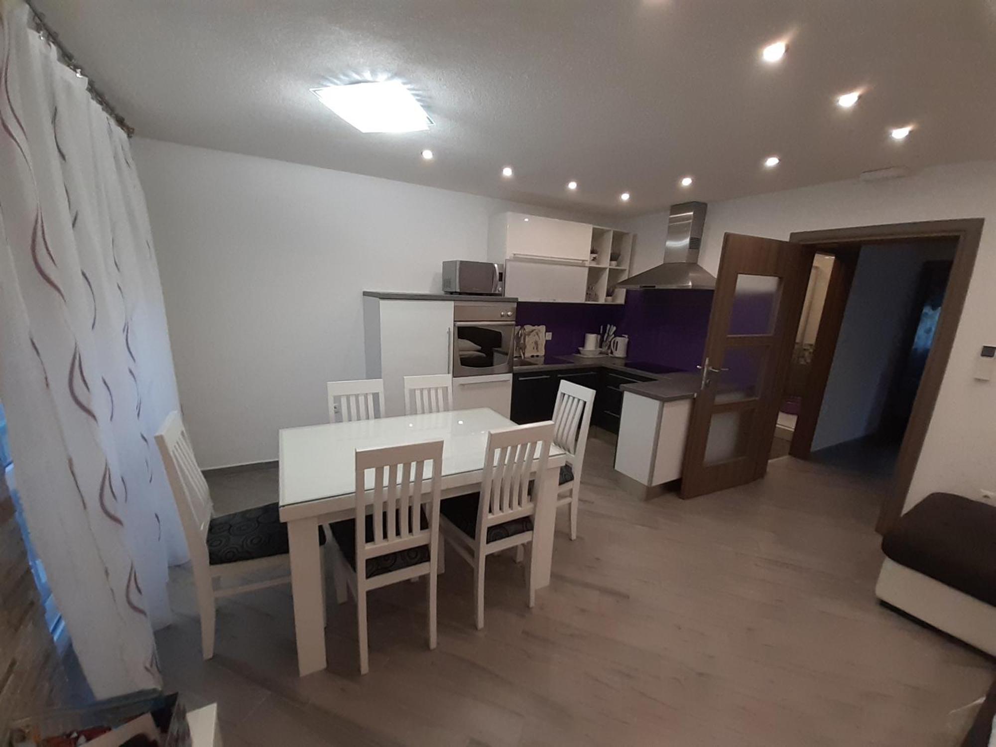 Apartment Lucky With Jacuzzi トロギール 部屋 写真