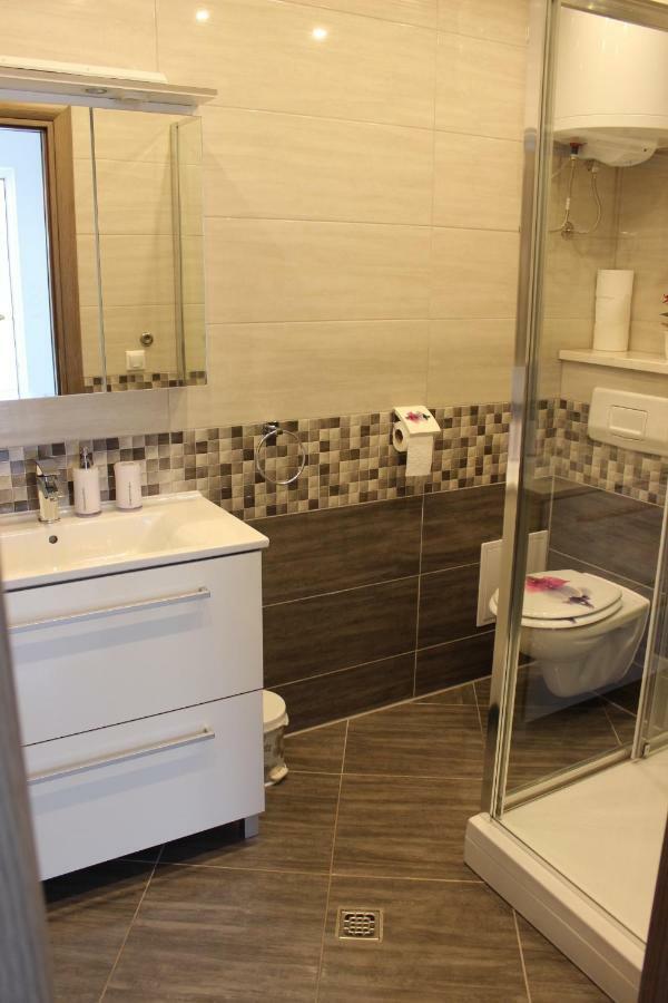 Apartment Lucky With Jacuzzi トロギール エクステリア 写真