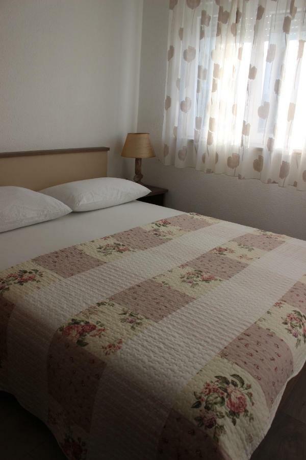 Apartment Lucky With Jacuzzi トロギール エクステリア 写真