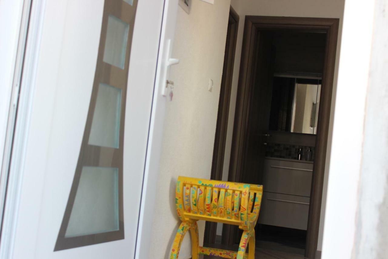 Apartment Lucky With Jacuzzi トロギール エクステリア 写真